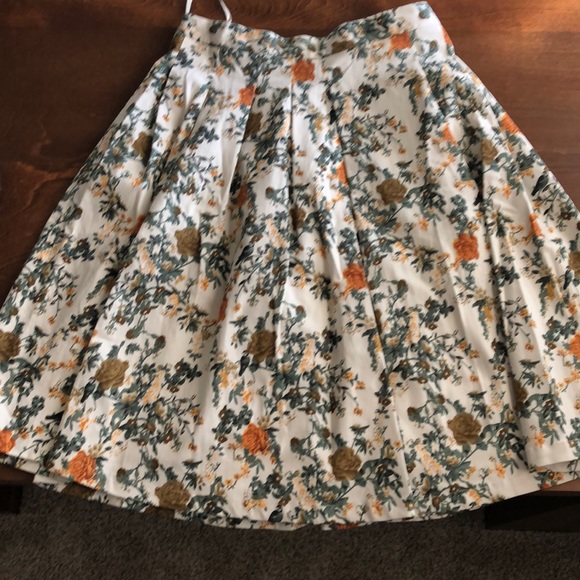 Vintage style skirt - Picture 1 of 4